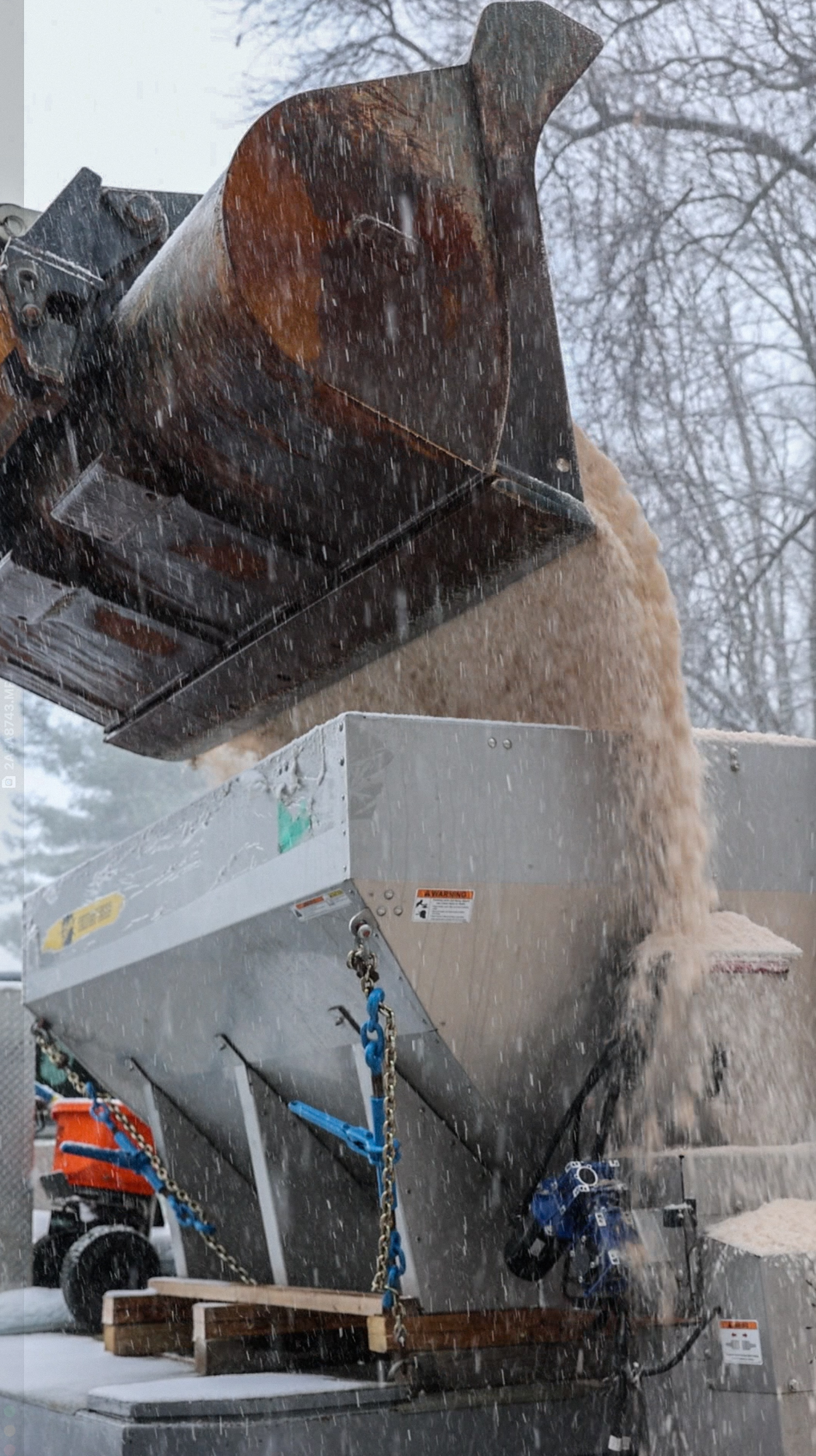 Construction equipment