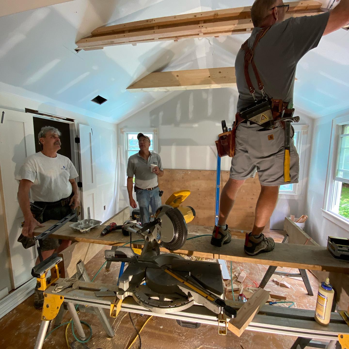 Interior Framing by Wolf's Corner Construction