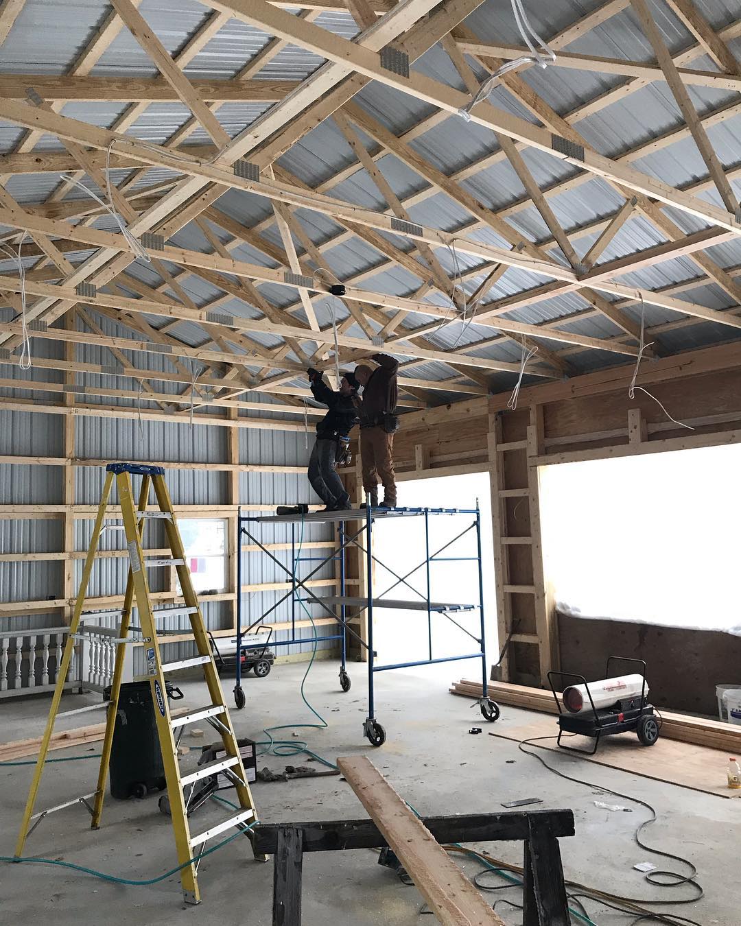 Barn & Outbuilding by Wolf's Corner Construction